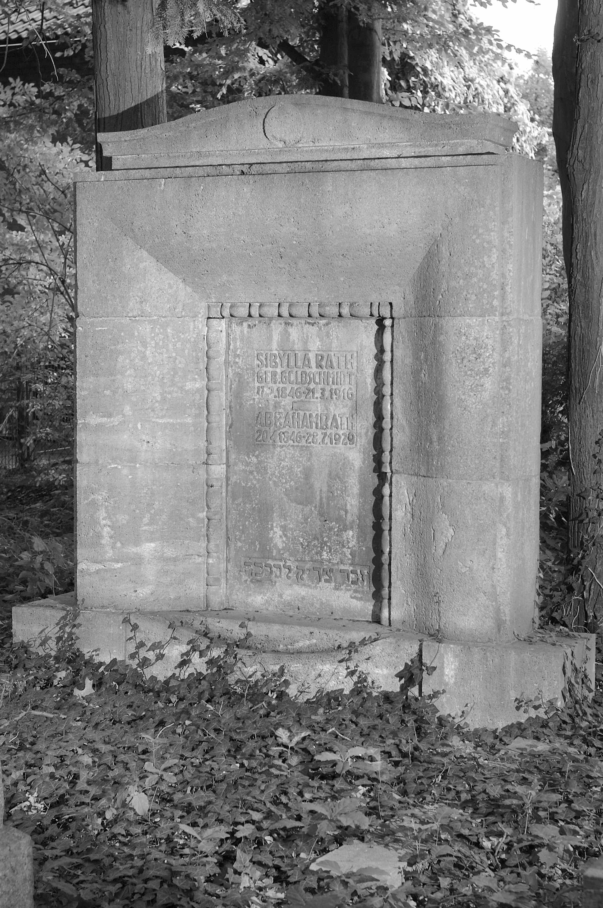 Tomb of Sibylla and Abraham Rath, Krefeld 1929